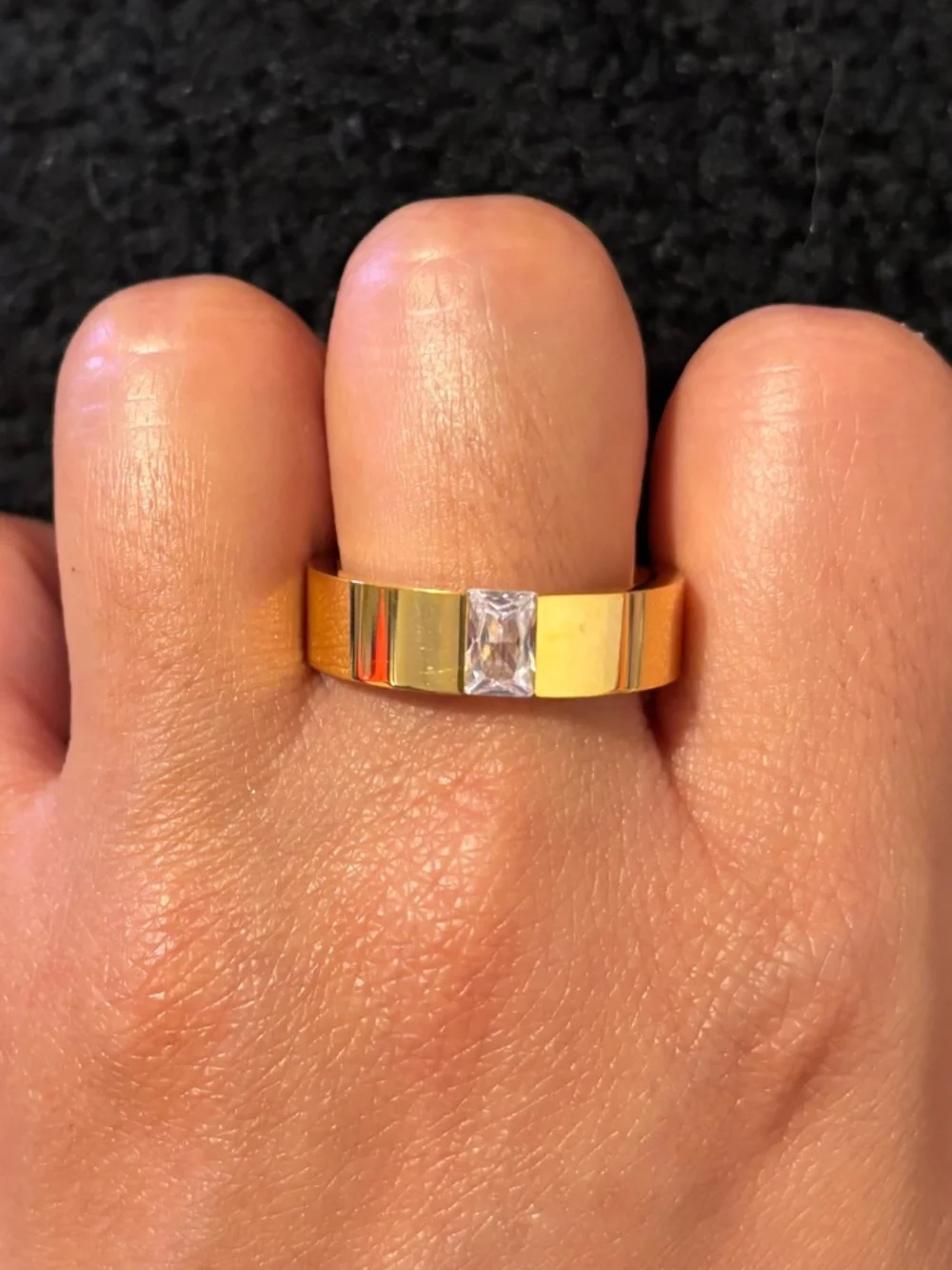 Men’s gold titanium
